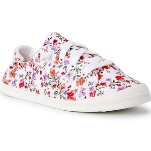 time and tru women's scrunch back sneakers NWT size 7